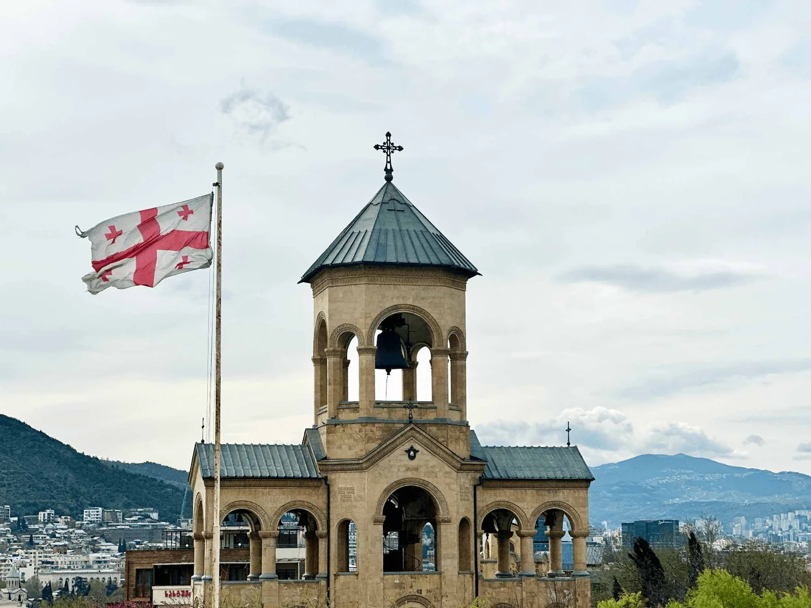 georgien flagge tbilisi